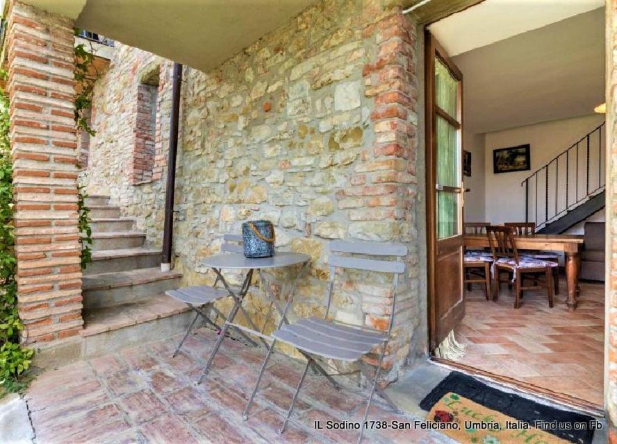 Il Sodino 1738 - Locazione Turistica Guest House San Feliciano Exterior photo
